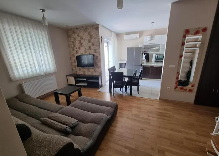 Apartman Dokoza Free Parking
